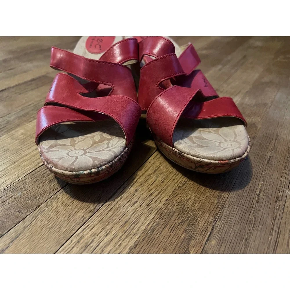BOC Born Concept Womens 8 Wedge Sandals Red Floral Cork Boho Artsy Strappy Shoes